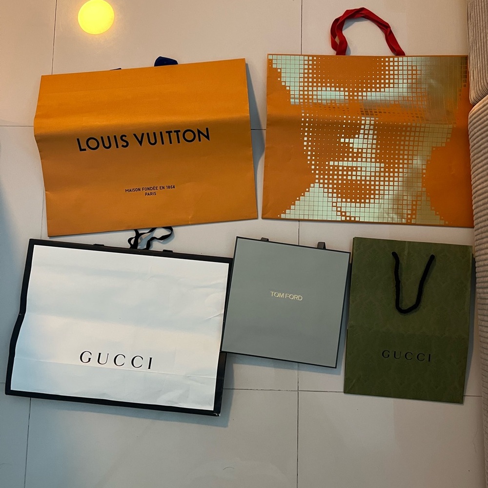 Louis Vuitton, Gucci, Tom Ford Shopping Bags
